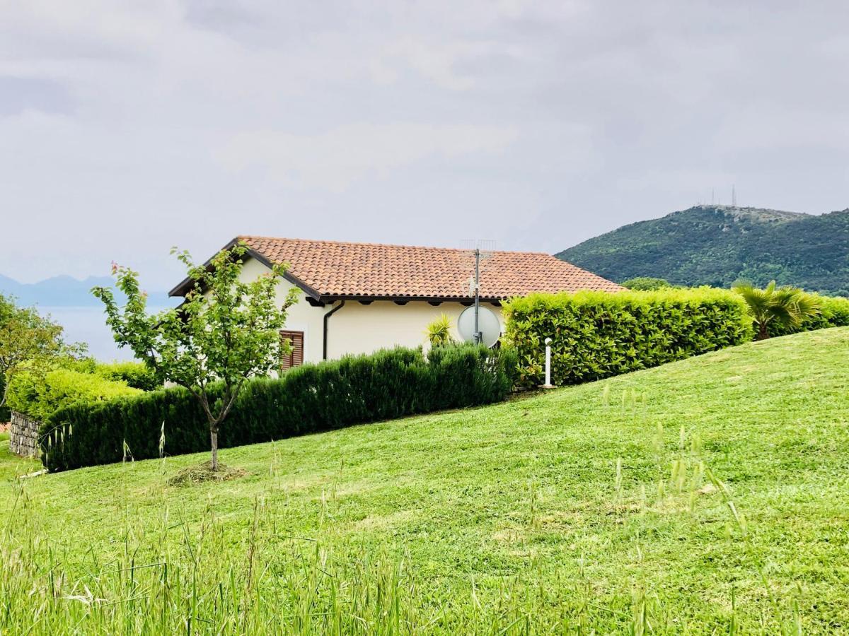 Villa Tre Borghi San Giovanni a Piro Exterior foto